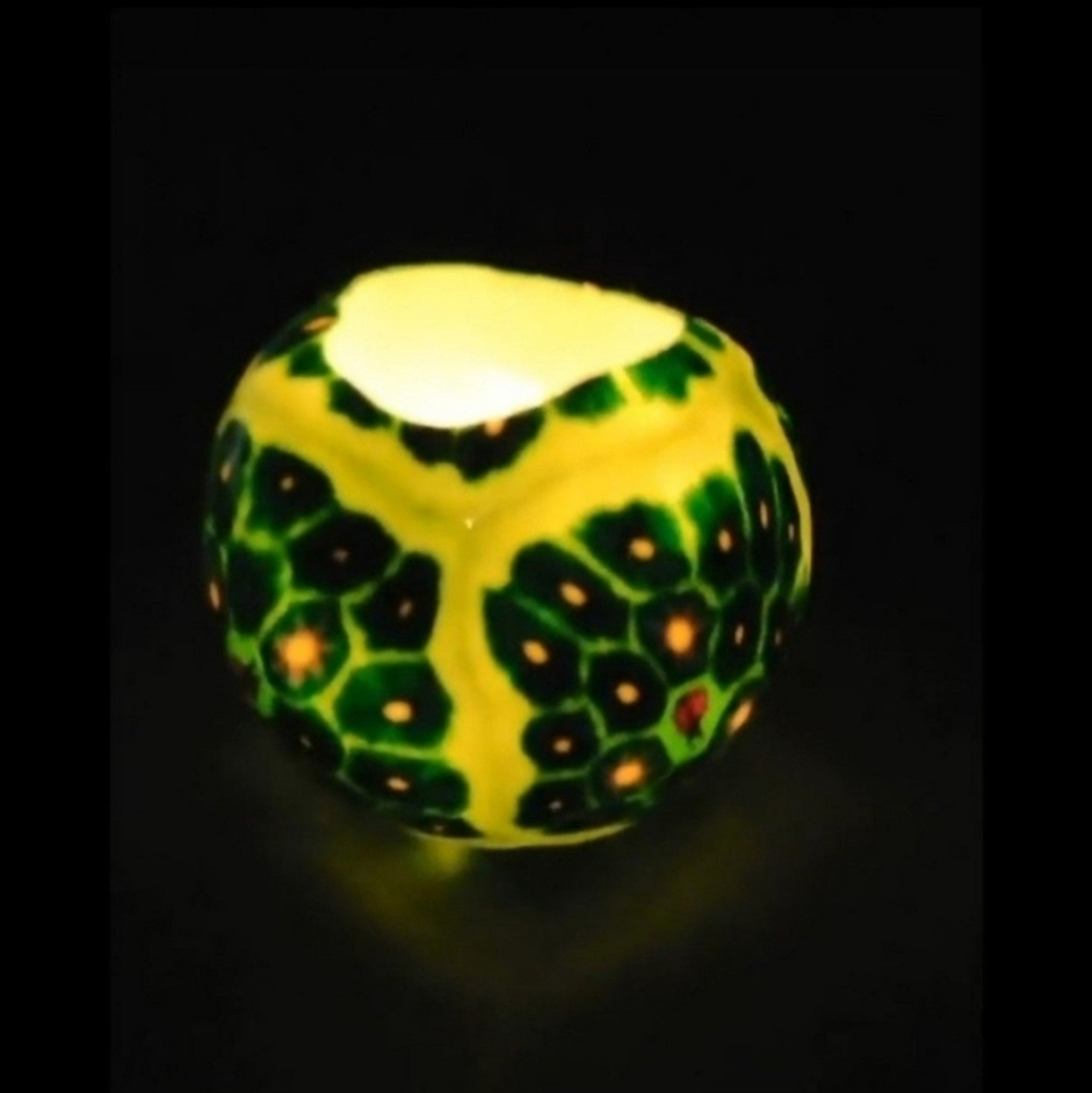 Mushroom glow candle - Picture 2 of 2